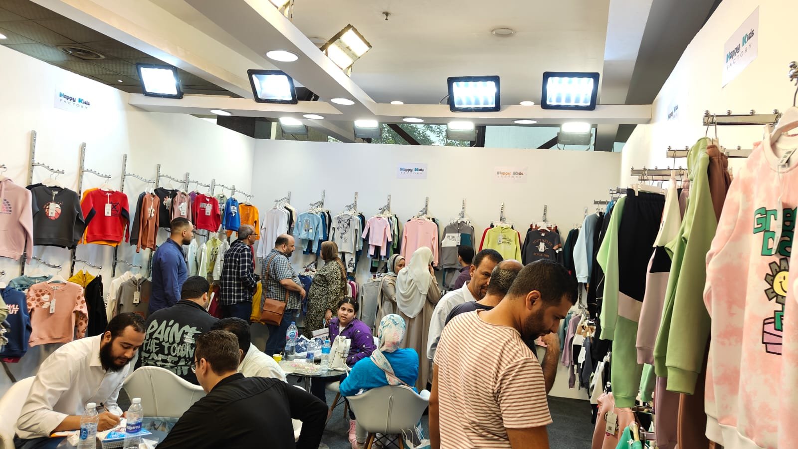 رسالتنا — مشهد تشغيل منضبط